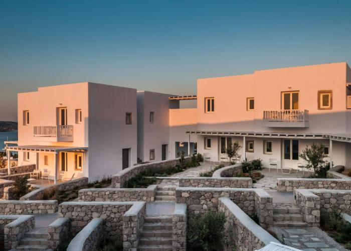 Milos Breeze Boutique Hotel