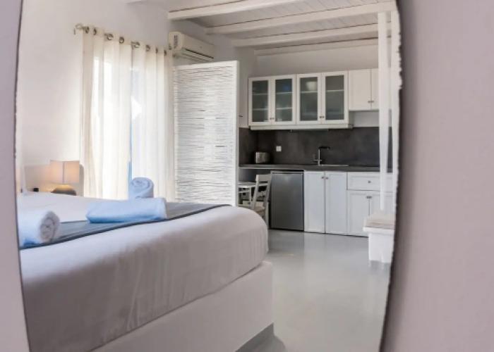 Perla Suites - Delmar Collection