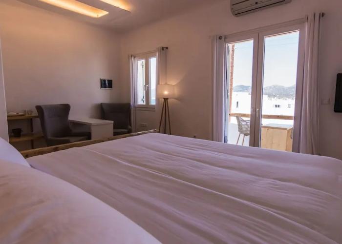 Salt Suites