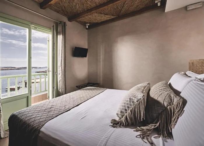 Noon Beyond Accommodation
