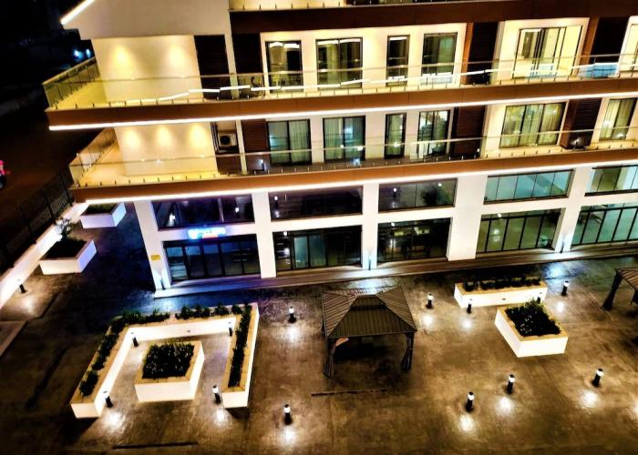 Chafford Suite-Douglas Luxury Apartments