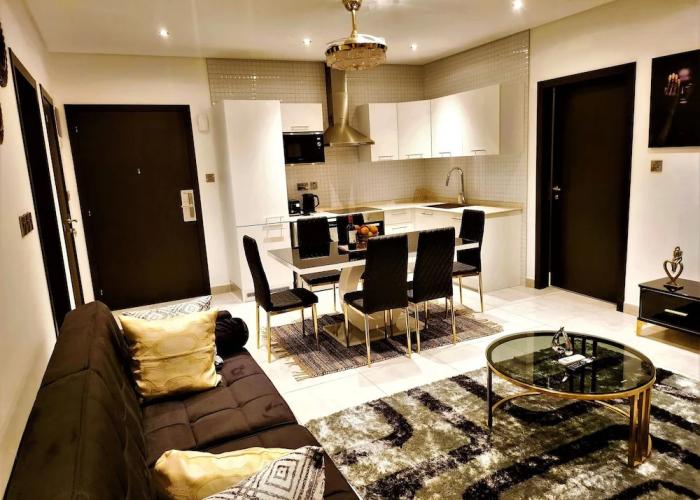 Chafford Suite-Douglas Luxury Apartments