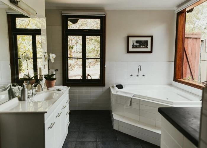Mintaro Cottage