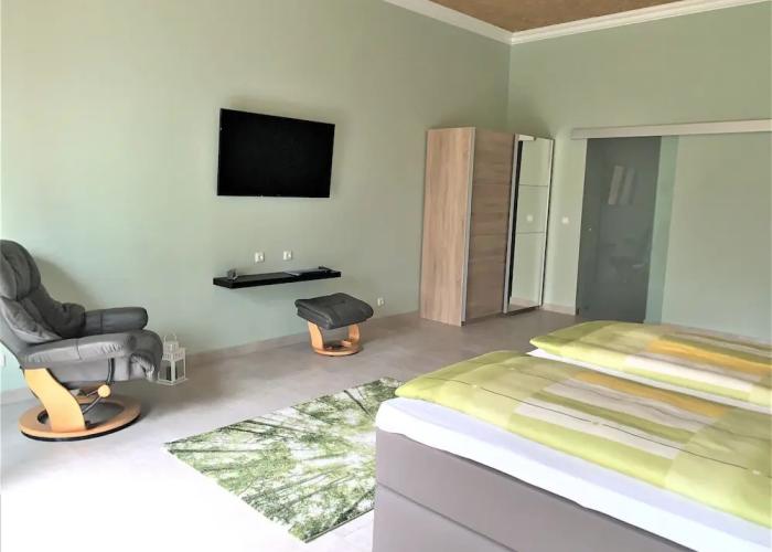 Apartment Garten near Airport