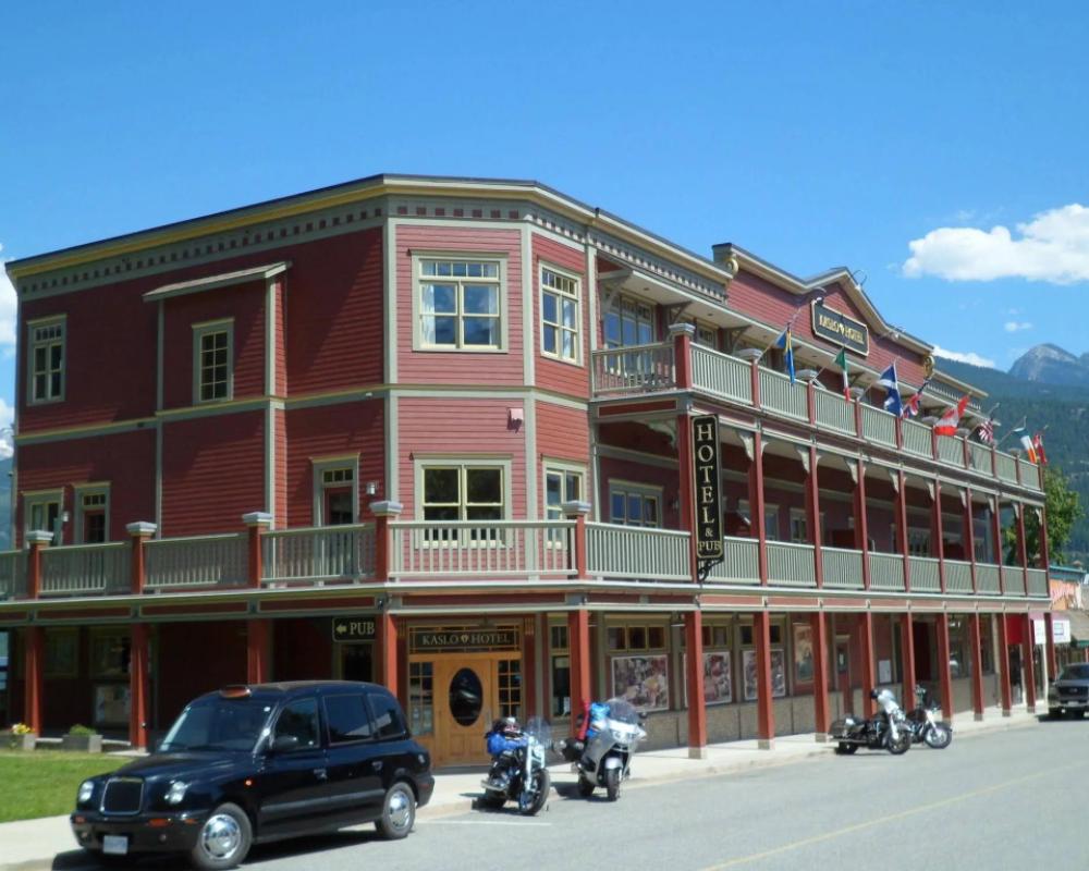 Kaslo Hotel
