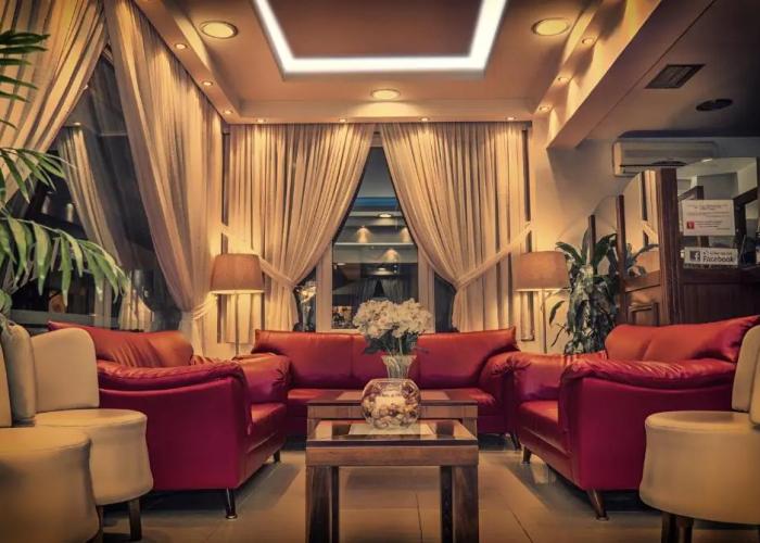 Avra Hotel