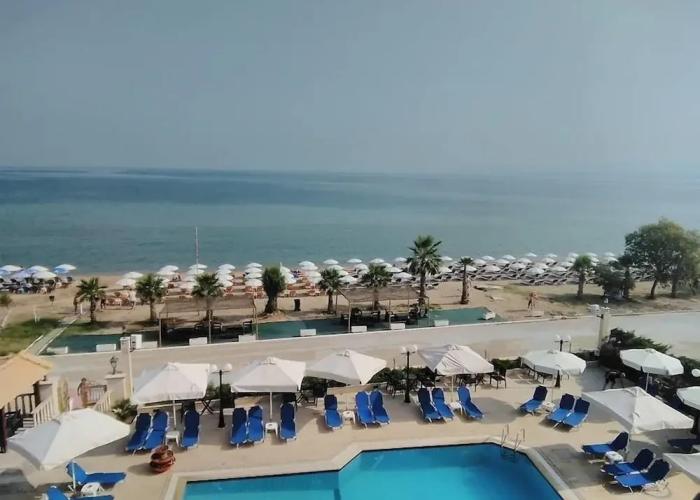 EONA BEACH RESORT by Greek Pride