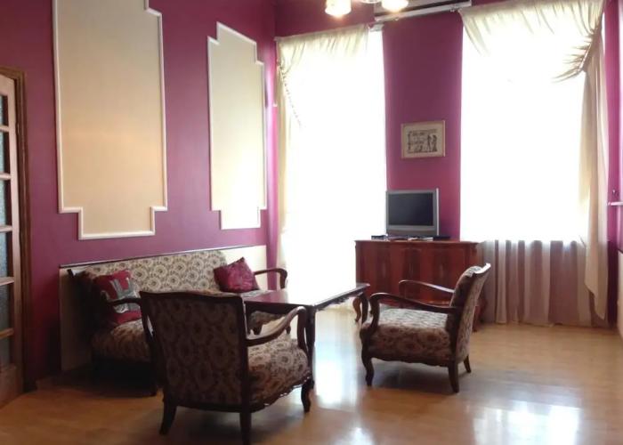 Apartment near Arena City