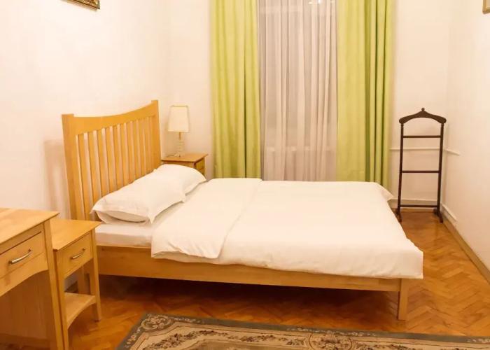 Apartment near Arena City