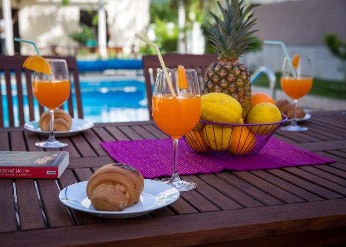 Apartments Villa Roza