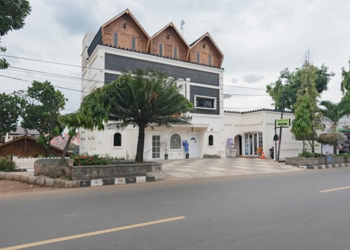 Urbanview Hotel Kangen Bungalow Purwakarta by RedDoorz