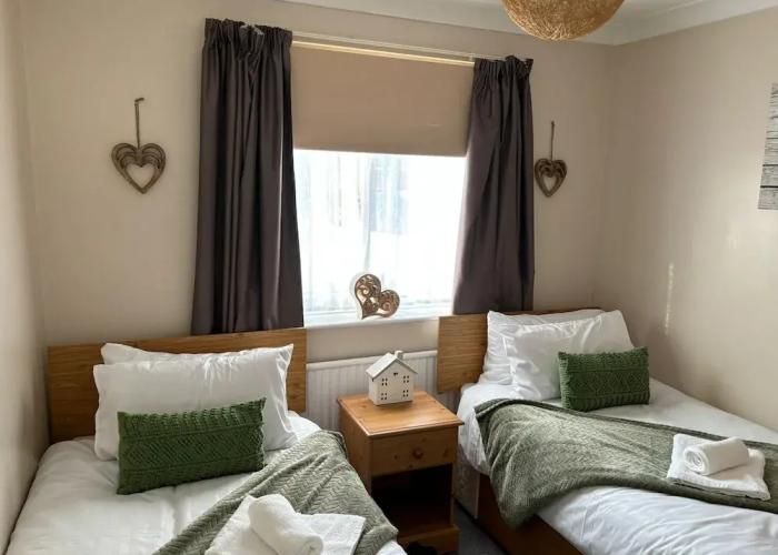 Hotel Bungalow-2bed-1bath-petfriendly-parking