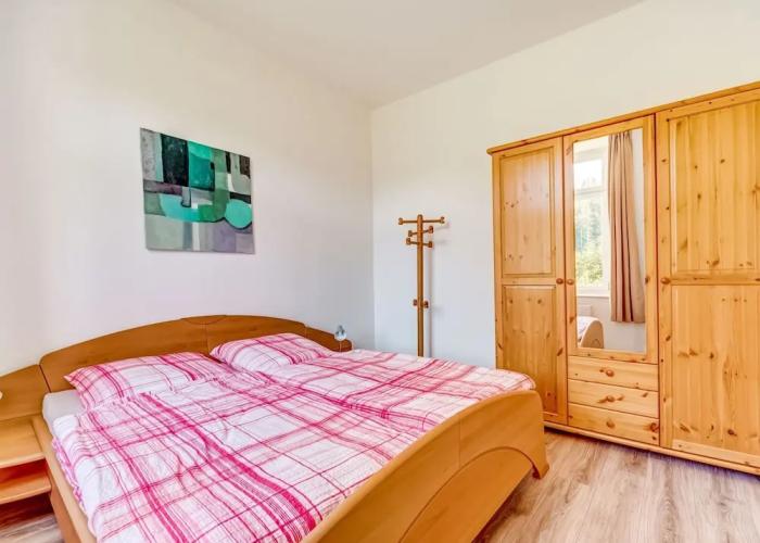 Attractive Villa With Garden in Borstendorf