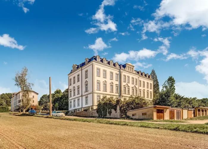 Pretty Apartment with Large Communal Terrace near Borstendorf