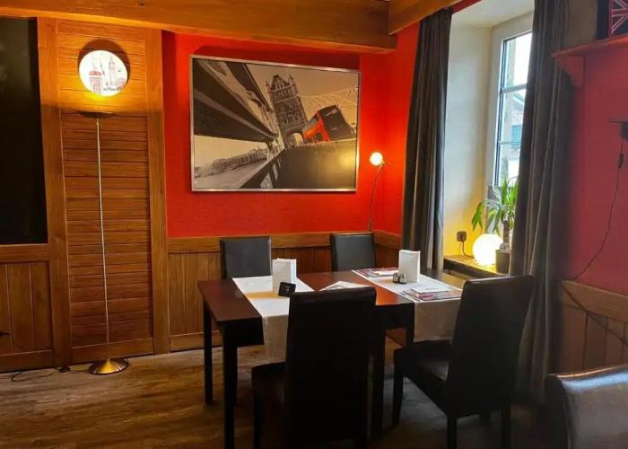 Hotel Henblas-Hotel