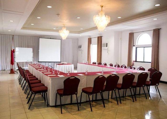 Queen Margarette Hotel - Main