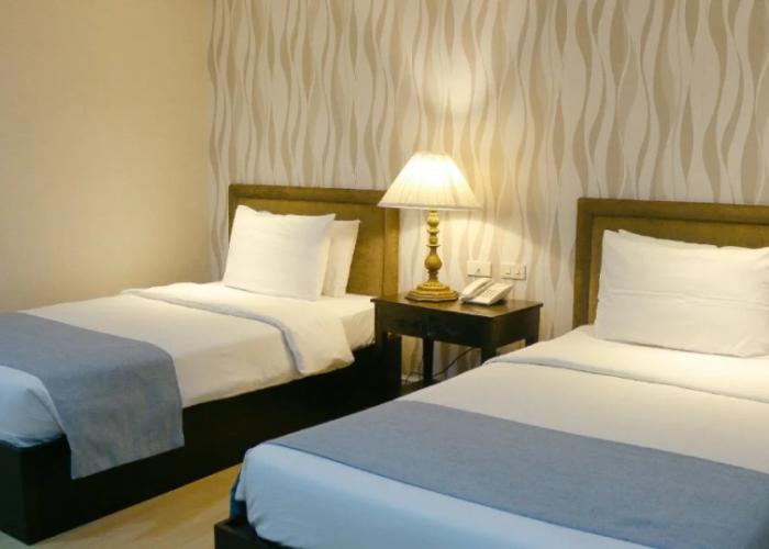 Queen Margarette Hotel - Main