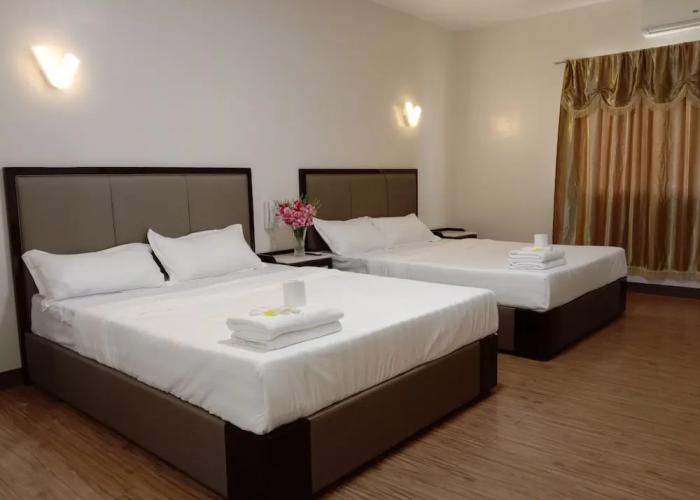 Meaco Royal Hotel- Lucena