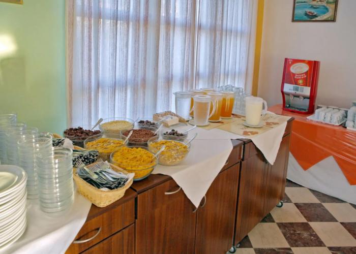 Pasiphae Hotel