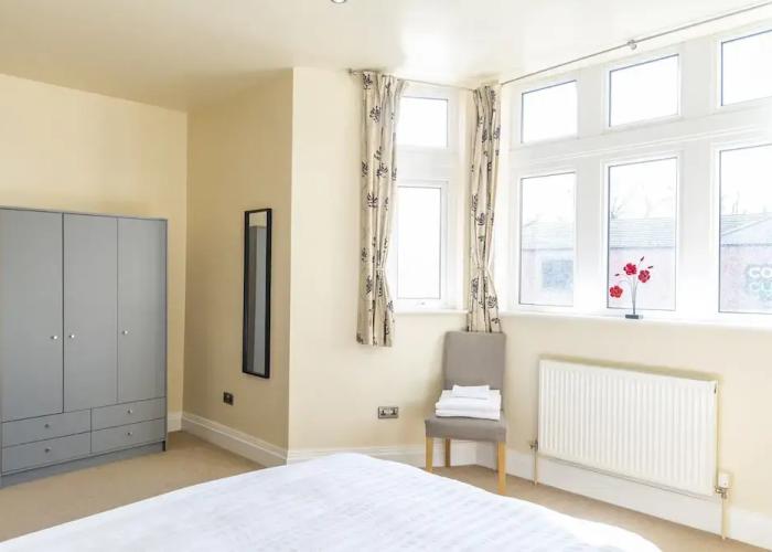 Luxury Apt No 1 - Two Bed Apartment
