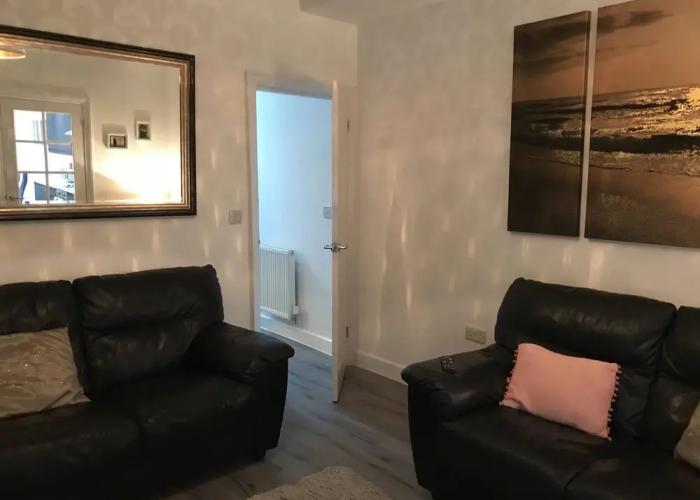 Stylish Modern 3-bed House nr Manchester City ctr