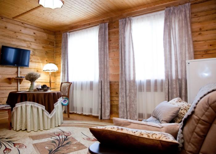 Uyutny Tyoply Dom Guest House
