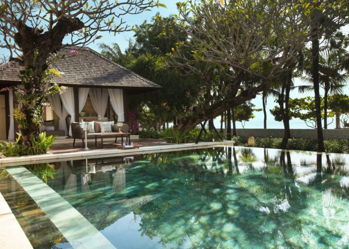 The Royal Santrian Hotel