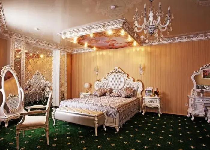 Garden Hotel