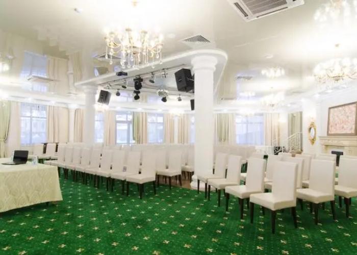 Garden Hotel