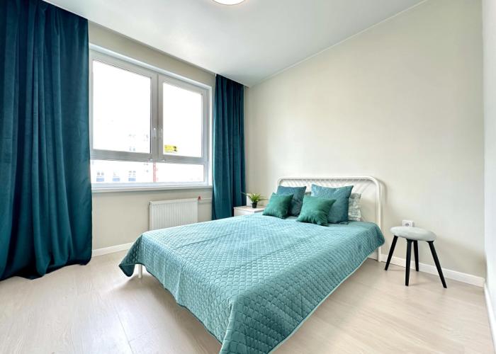 Lyuks Akvamarin s Dizaynerskim Remontom, Dlya Bolshoy Semi Apartments