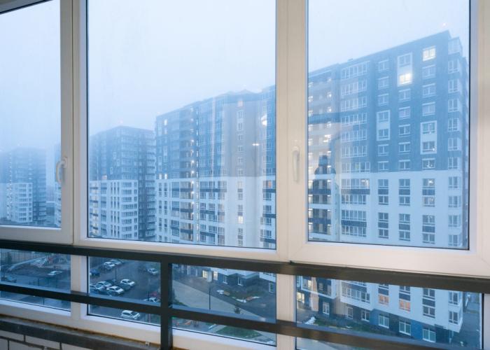 Lyuks Akvamarin s Dizaynerskim Remontom, Dlya Bolshoy Semi Apartments