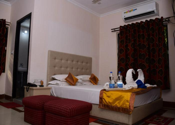 Hotel Dolphin