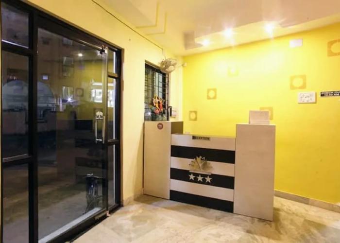 Goroomgo Prateek Residency Digha