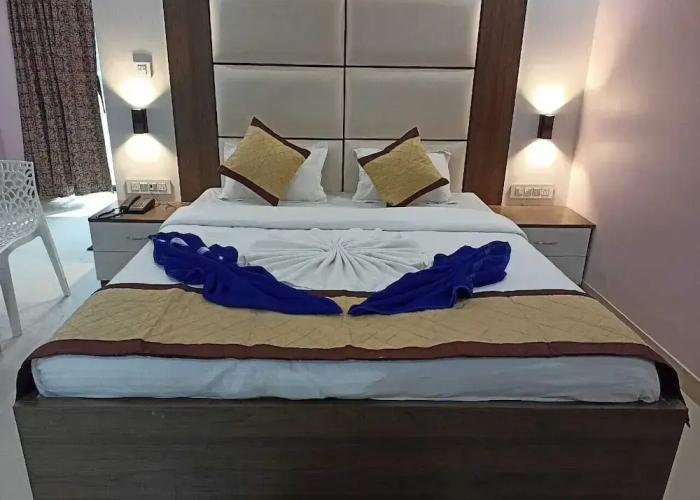 Hotel Dayal International