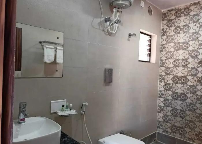 Hotel Dayal International