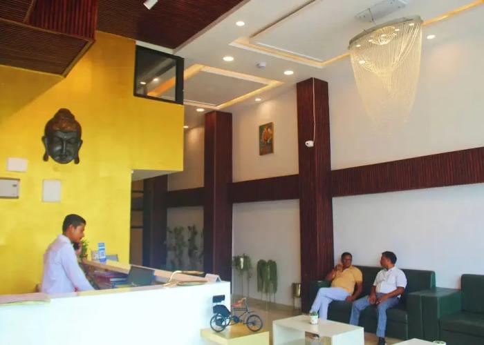 Hotel Pavitra