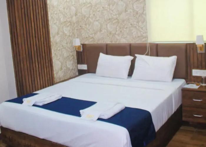 Hotel Pavitra
