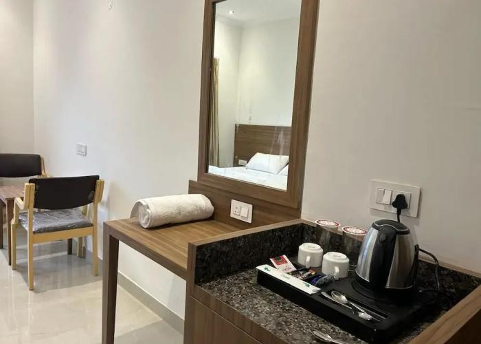 Shiv Kedar Hotel