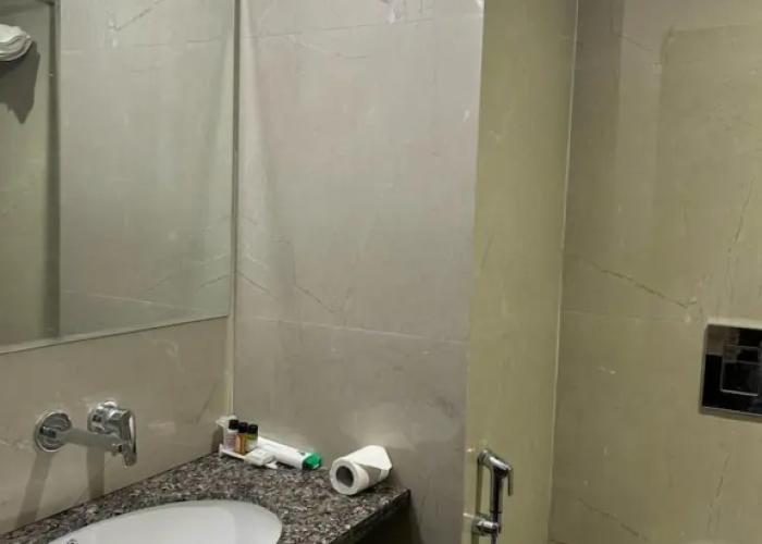 Shiv Kedar Hotel