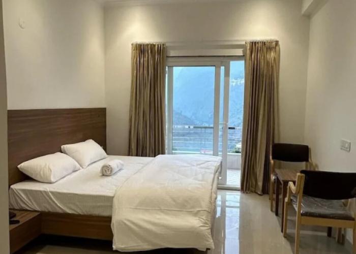 Shiv Kedar Hotel
