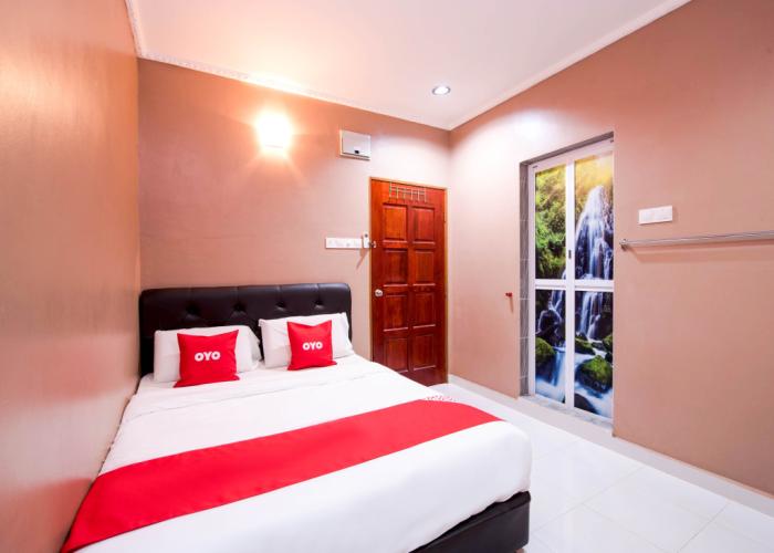 OYO 89348 RG Motel