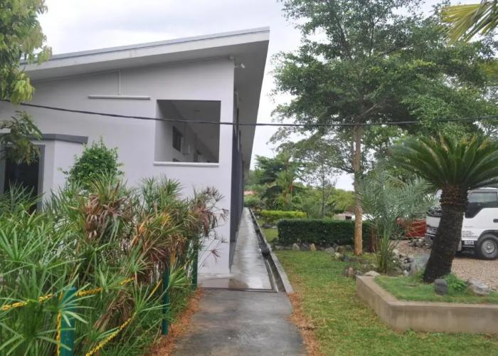 OYO 90168 Serambi Pelangi Chalet