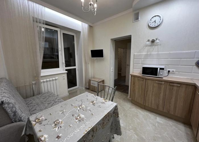 AlexHome (Alexhome) on Alexey Korotkov Street 1