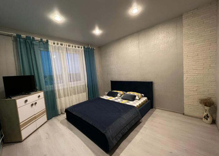 Kvartira Alexhome Rp Sverdlovskiy Zarechnaya 7 Apartments