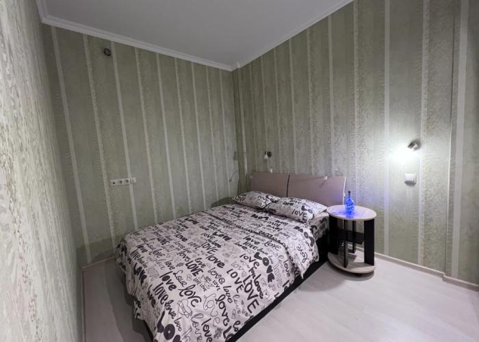 Kvartira Alexhome Rp Sverdlovskiy Zarechnaya 3 Apartments