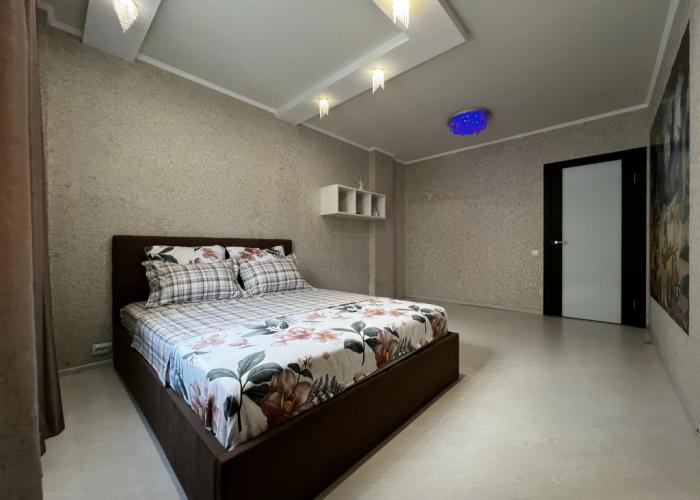 Kvartira Alexhome Rp Sverdlovskiy Mikhaila Marchenko 8 Apartments