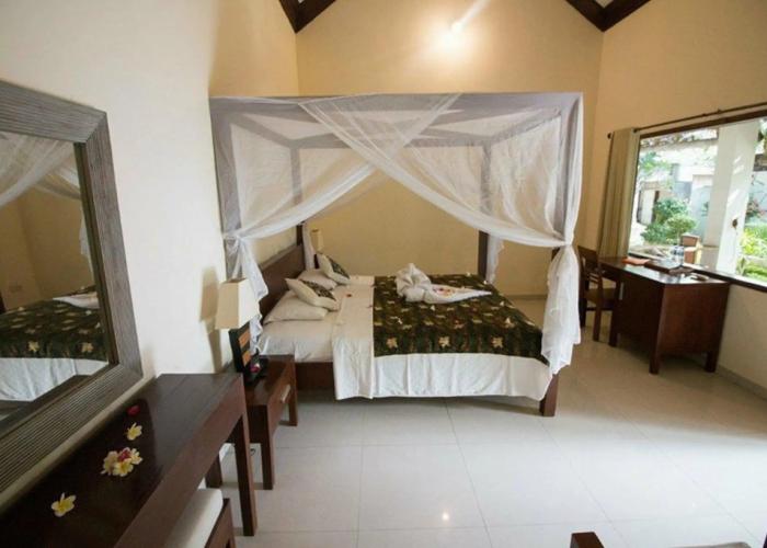 Frangipani Beach Hotel