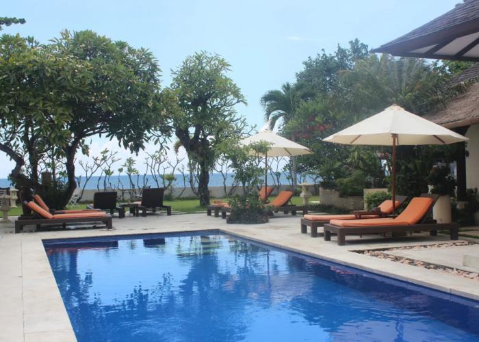 Frangipani Beach Hotel