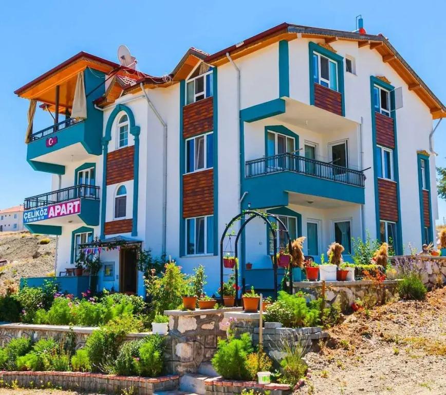 Salda Golu Celikoz Apart