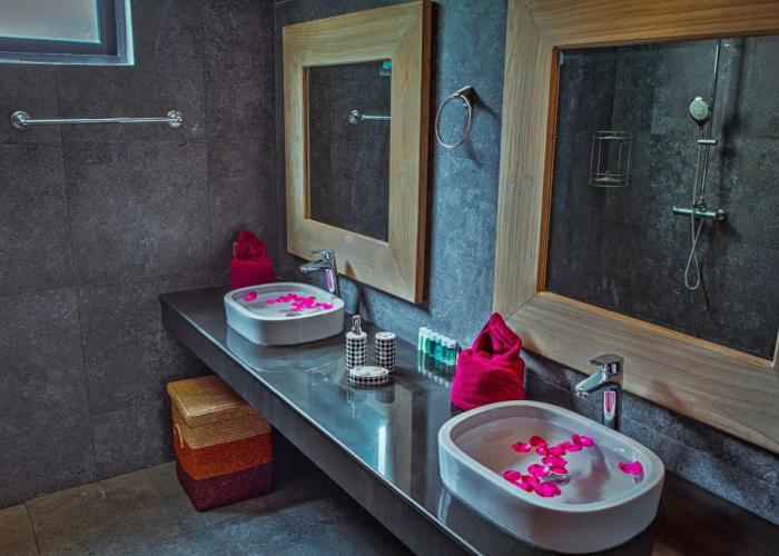 SHA Extra Plus Grand Villa Luxury Time